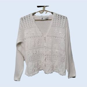 VTG Maggie Lawrence Cardigan‎ Sweater Large White Cottage Folk Grandma Scalloped